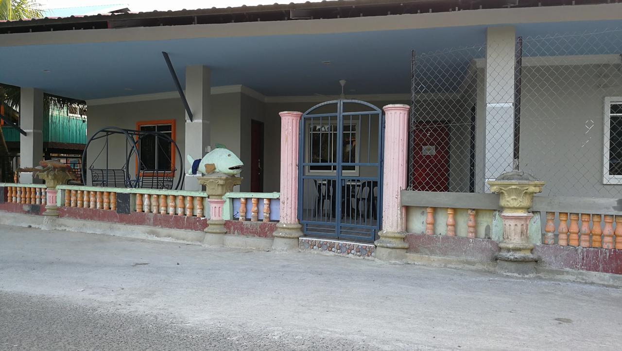 Homestay Koperasi Surau Alfalah Semporna Dış mekan fotoğraf